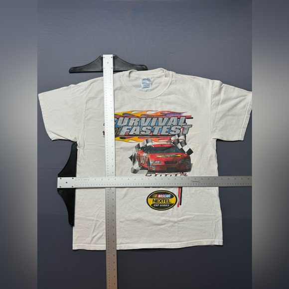 Nascar Nextel Cup Series 2005 Tour Tshirt Size L Survival of the Fastest - Picture 6 of 7